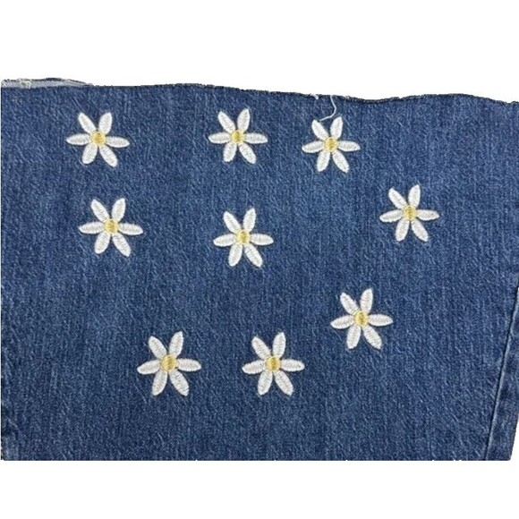 Forever 21 Flare, Bell Bottom Junior Blue Jeans with Daisy Embroidery, Size 26 - Picture 3 of 9